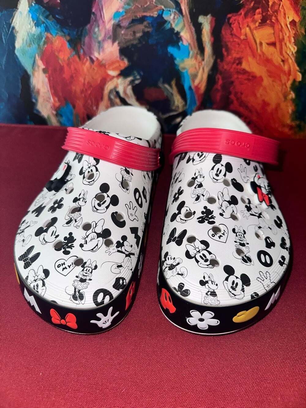 No.03 Crocs Mickey & Minnie Off Court Clog Size Men's 9 Women's 11 White